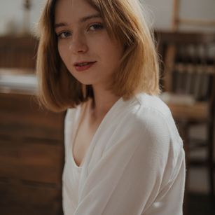 Model - EllyMur blowjob