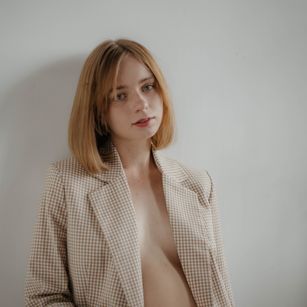 Model - EllyMur fetish