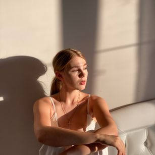 Model - LinDoris kinky