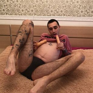 Model - Boy_Lovesgey ass