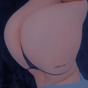 Model - Andrea squirt