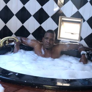 Model - Howard Smith bisexual