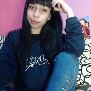 Model - Nathasa latina