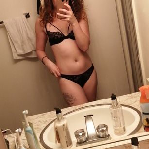 Model - Cece smalltits