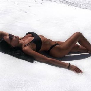 Model - Milana romans