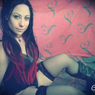 Model - LaydeeKhaos 1