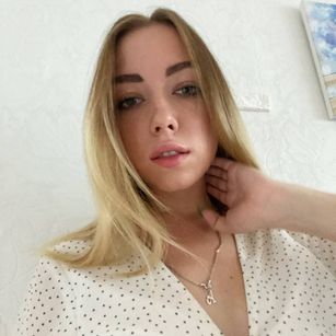 Model - SweetNastyy Blonde