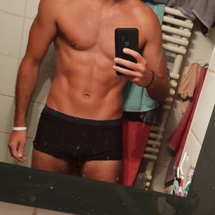 Model - KingWalt gay