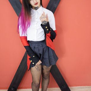 Model - Amy Black latina