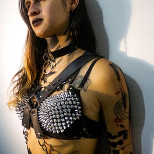 Model - Amy Black bottom