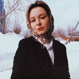 Model - Frances naked