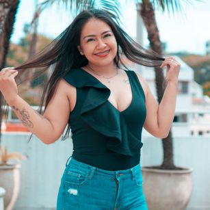 Model - Loudin Ferrero deepthroat