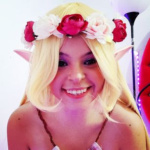 Model - Kassandra369 LUSH