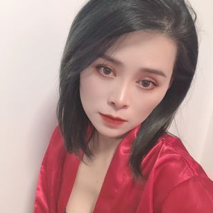 Model - rongrong underwear