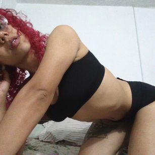 Model - Mila Vega deepthroat