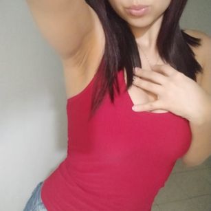 Model - Kimi Horny show