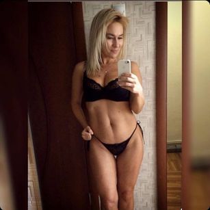 Model - BeautyBlonde anal