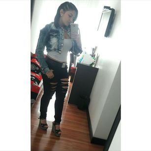 Model - lily montes 4