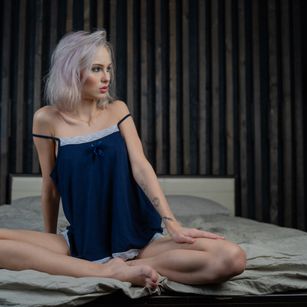 Model - MelisaBurnger panties