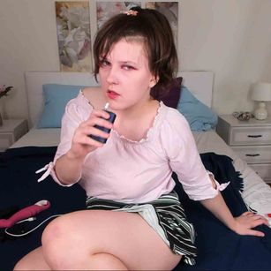 Model - WickedNika feet