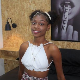 Model - Rashida Scott ass