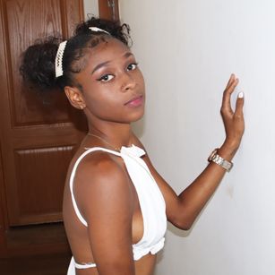 Model - Rashida Scott exotic