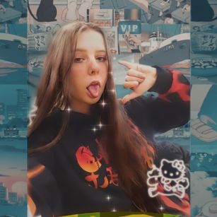 Model - BellaMays pussyplay