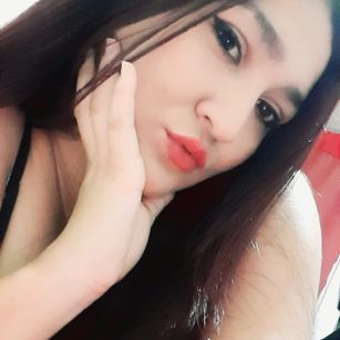 Model - Anny LOVENSE