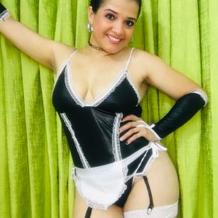 Model - GlendaStar milf