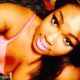 Model - Chanel Amoure 1