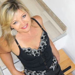 Model - valerie.xcam 6