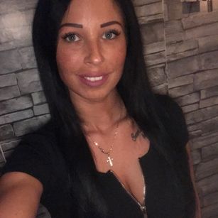 Model - MelanieFrost gag