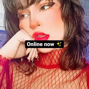 Model - EmmaStar squirt