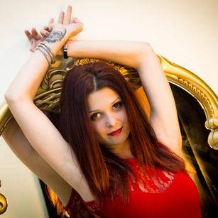 Model - NancyRogers 8