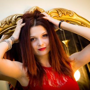 Model - NancyRogers 9