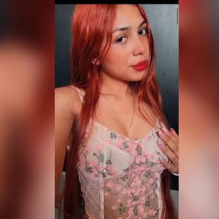 Model - Sweet Cloe latina