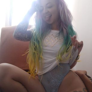 Model - LittlePinkBunnny teen