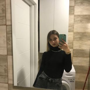 Model - Hottie Alya dance