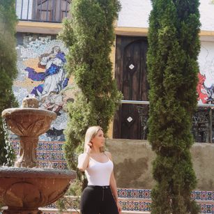 Model - Tamara Wilson english