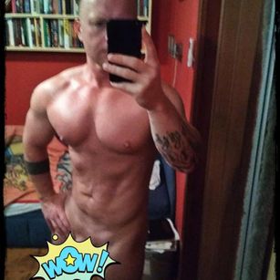 Model - SwingrStarr ass