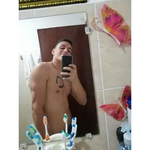 Model - Jorge Eduardo Rico corrida