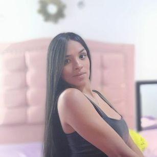 Model - sarah kraus anal