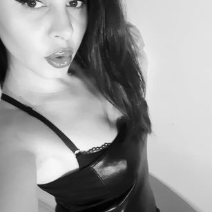 Model - BlackQueen69 domination