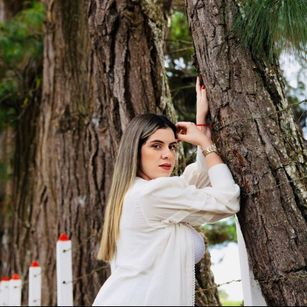 Model - Nina Parker feet