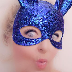 Model - sherri pussy