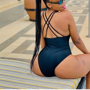 Model - divagal sexy