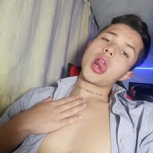 Model - Bylogan bunette