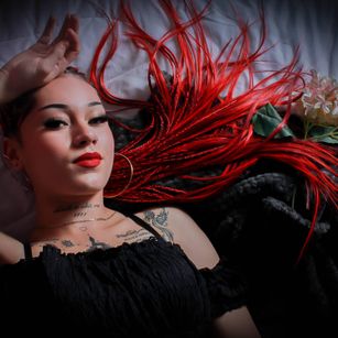 Model - Hanna Reyes dirty