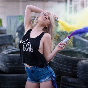 Model - LindaBrynn taboo