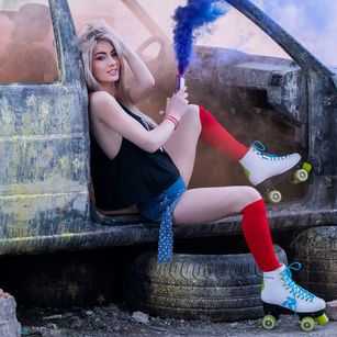 Model - LindaBrynn bigboobs